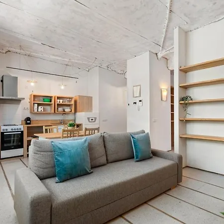 Cosy Flat With Good Connections - Luis Ruiz 2 Daire