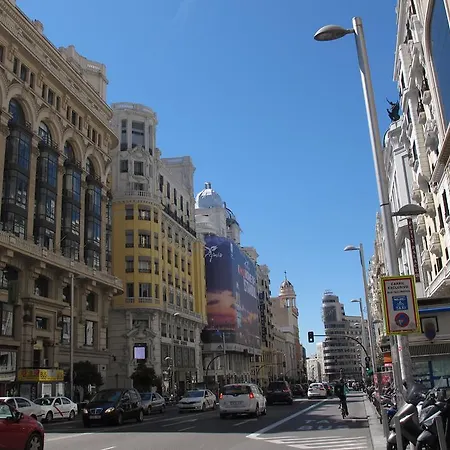 Gran Via Sol Montera Parking Gratis Apartment *