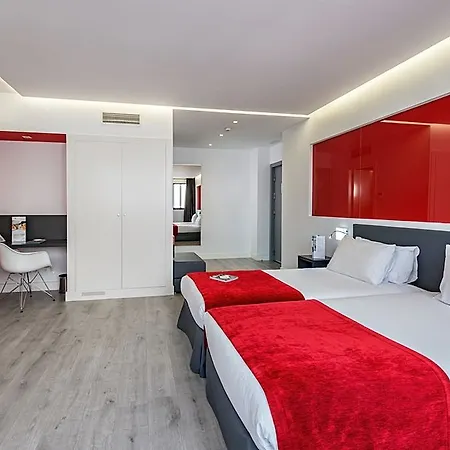 Hotel Eurostars 4*