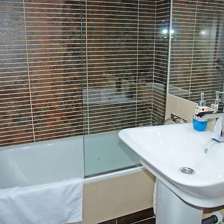 Apartamento El Capricho De *