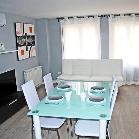 Apartamento El Capricho De *