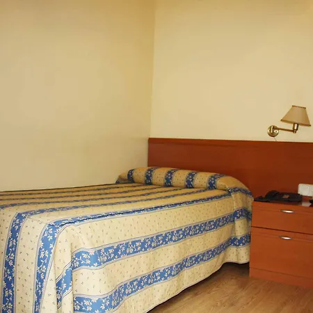 Santa Cruz Guest house 2*