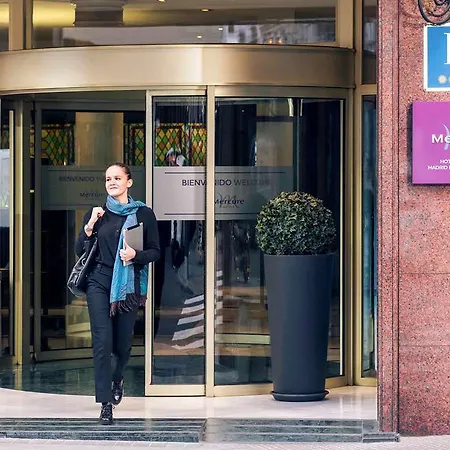 Otel One Madrid-plaza De Espana 4*