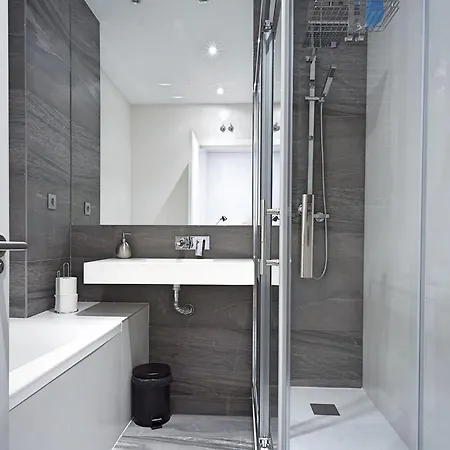Apartment Dobo Relatores Madrid