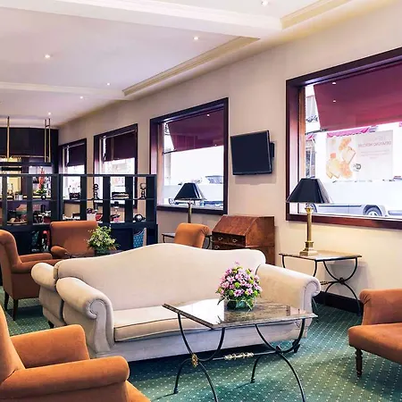 Otel One Madrid-plaza De Espana 4*