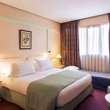 One Madrid-plaza De Espana 4*