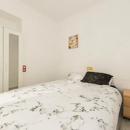 Apartamento Condes De Barcelona Apartment Madrid