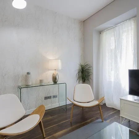 Dobo Relatores Apartment Madrid