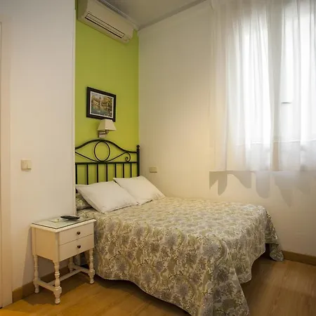 Ava Casa de hóspedes *
