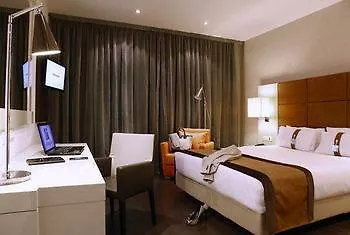 Hotel High Tech Nueva Castellana Madrid