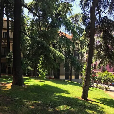 Elite Apartment