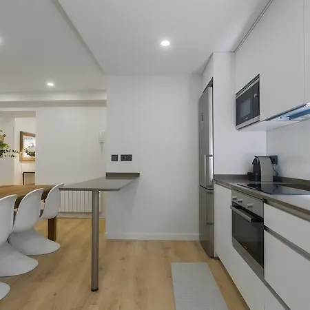 Dobo Relatores Apartment Madrid