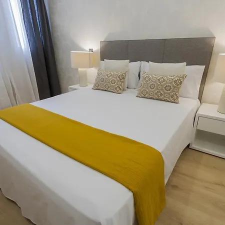 Dobo Relatores Apartment Madrid