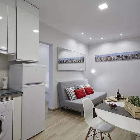 Leeways Loft In Valencia Apartment