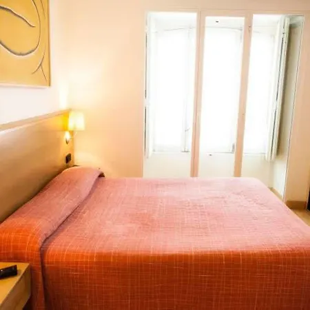 Miau Hotel 3*