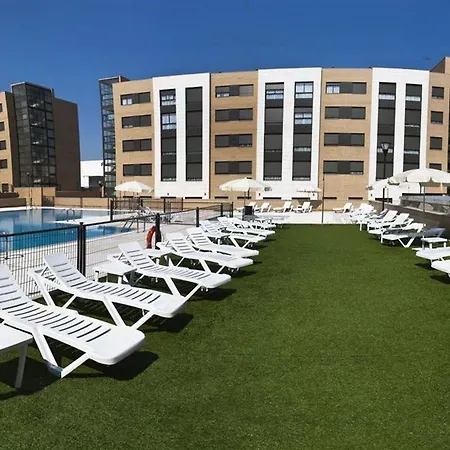 Aparthotel Compostela 3*