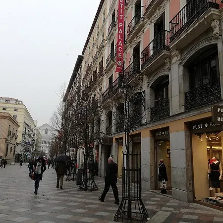 阿利坎特旅馆 马德里