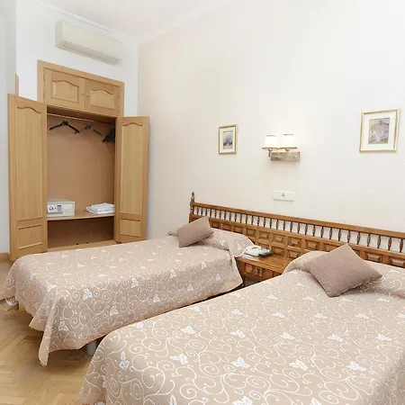 Biarritz Gæstehus Madrid