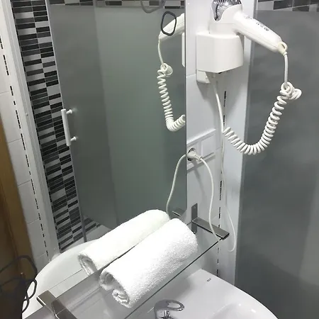 Jqc Гостевой дом 2*