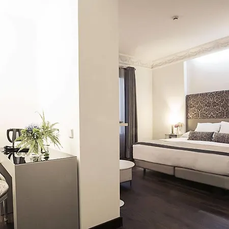Hospes Puerta De Alcalá Hotel 5*