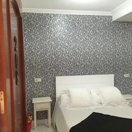 La Estrella 2*