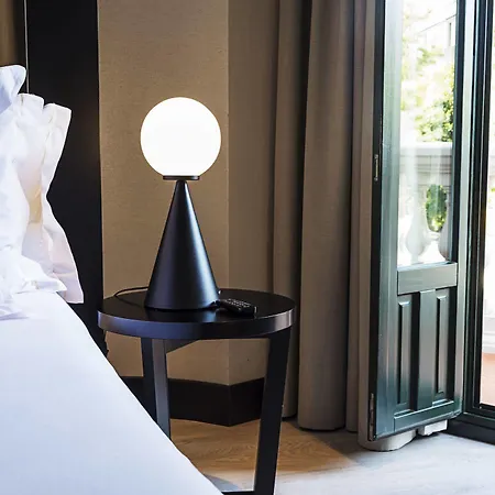 Hotel One Shot Luchana 22 4*