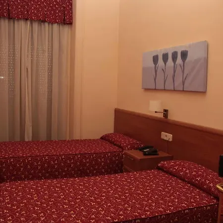 Guest house Santa Cruz 2*