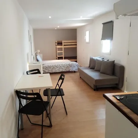 Estudios General Ricardos Madrid- Estudio 1 Apartamento *