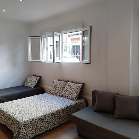 Apartamento Estudios General Ricardos Madrid- Estudio 1