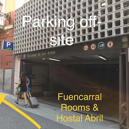 Abril Konukevi *