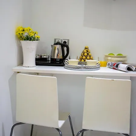 Adis Guest house Madrid