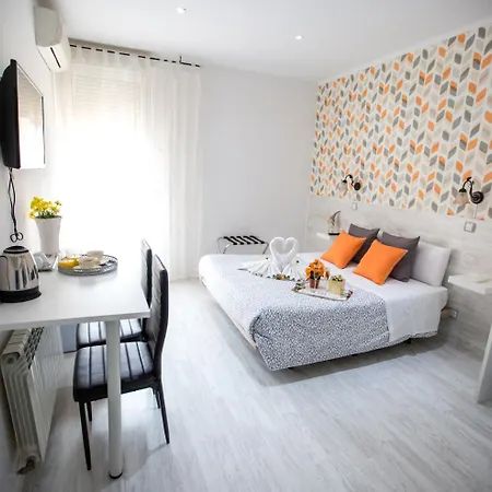 Bloom Guest house 2*