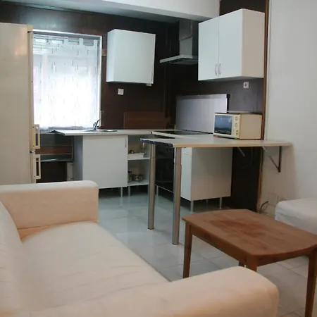 Fernan Caballero Apartment *