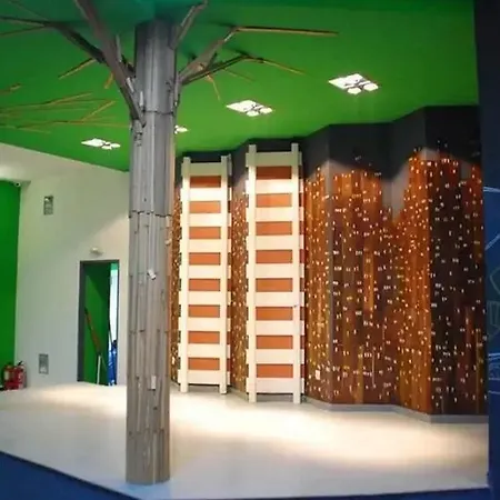 Motion Chueca Hostel