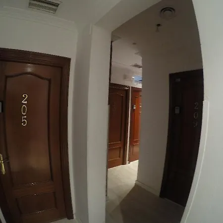Hotel La Estrella Madrid