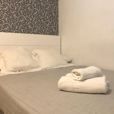 Hotel La Estrella 2*