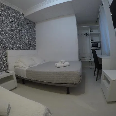 Hotel La Estrella 2*