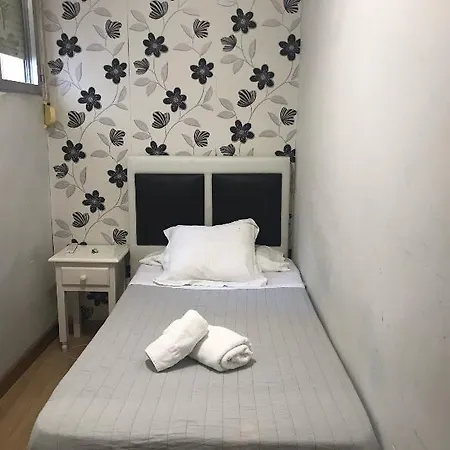 Hotel La Estrella 2*