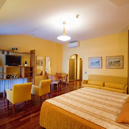 Hotel 5 Pinos