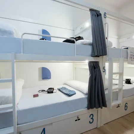 Room00 Gran Via *