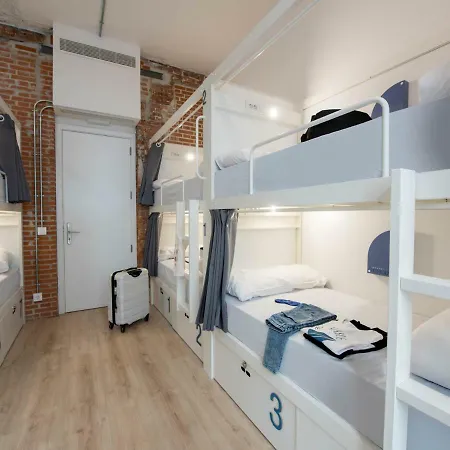 Room00 Gran Via *