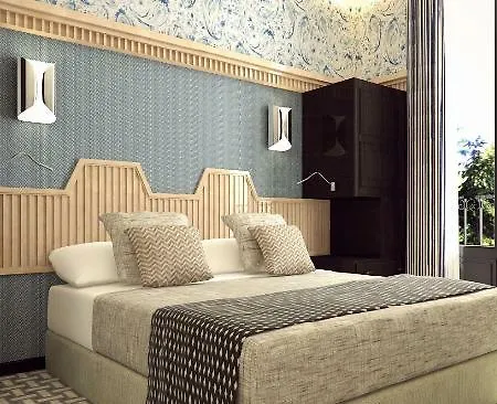 Room Mate Collection Alba, Madrid 호텔 4*