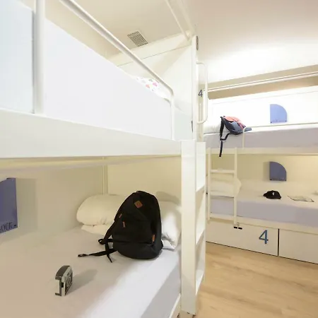 Room00 Gran Via Madrid