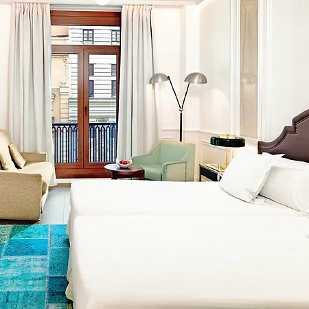 Hotel Boutique H10 De La Reina 4*