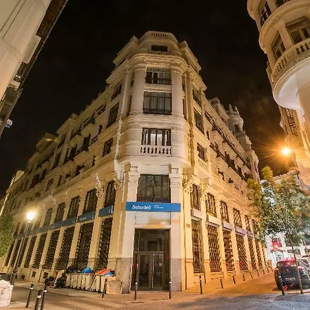 Room00 Gran Via *