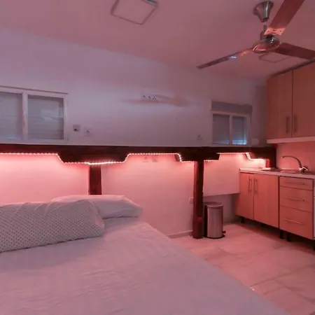 Mendez Alvaro Atocha Apartment