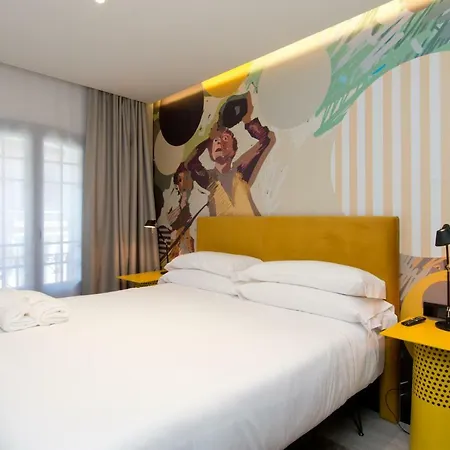 Apartahotel De Dios 17 Boutique Madrid