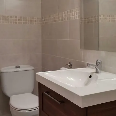 Apartamento Homelike Embajadores Madrid