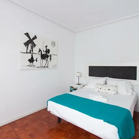 Homelike Embajadores Madrid