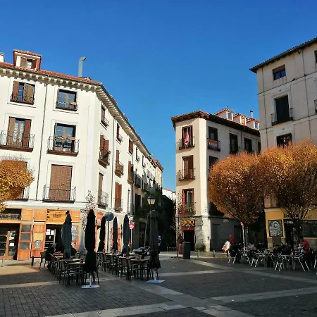 Appartamento Calle De San Joaquin - Malasana -